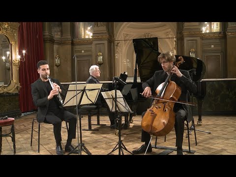 Beethoven - Trio in B flat major op. 11 (Capolupo, Walnier, Vanden Eynden)