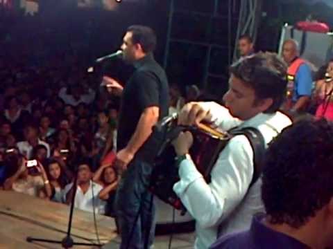 Lo Busque Jean Carlos Centeno