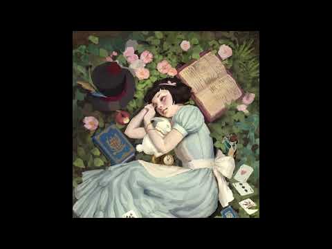 Glaiza Visits Wonderland: Alice Liddell