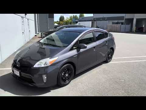 DealerShift - 2013 Toyota Prius