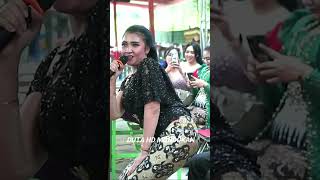 Download lagu INA Di Hajar YOGA Tipung.... mp3 Download lagu INA Di Hajar YOGA Tipung.... mp3
