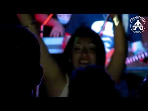 OMEGA - ENGANCHADOS EN VIVO 2022