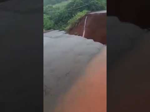 CHUVA CAUSA ESTRAGOS EM BARRA BONITA