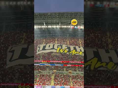 تيفو عالمي من جمهور عالمي لمنتخب عالمي