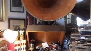 "Miss Otis Regrets" (Cole Porter) Sung by Douglas Byng F5249