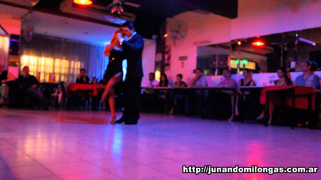 Federico Naveira y Sabrina Masso en MILONGA10 01