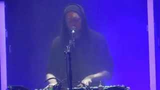 Sohn - The Chase (HD) Live In Paris 2014
