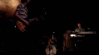 Jim Noir - &#39;How To Be So Real&#39; (Live at Concorde2 Brighton 2006)