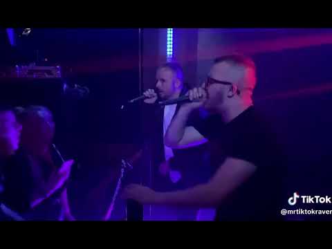 MC TRIK-E , KICKING & NITRO 