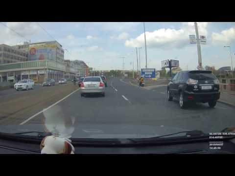 Pozor vlevo na piráta v Superbu