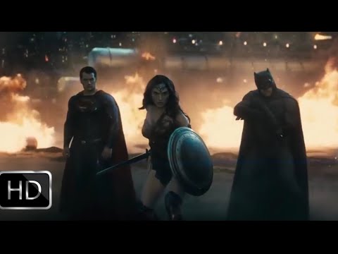 Mulher Maravilha chegando na batalha | HD dublado | Batman vs Superman