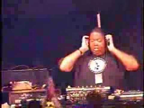 Aaron-Carl DJing @ DEMF 2008