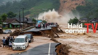 Download lagu Banjir Bandang Aceh Menggila lagi! Bireuen & Pidie Jaya Lumpuh, Sungai Meluap, Warga Mengungsi mp3