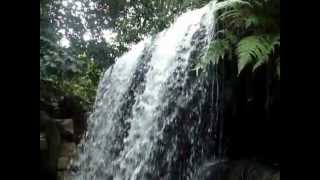 preview picture of video 'CACHOEIRA EM ITACOLOMY   URUBURETAMA 2012'