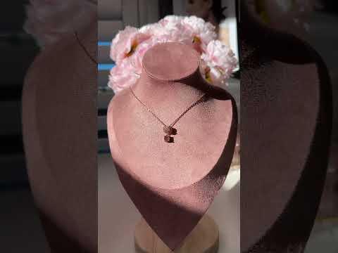 Product video thumbnail