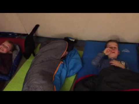 U10 des SV Hallwang; Gemeinsame Übernachtung im November 2016