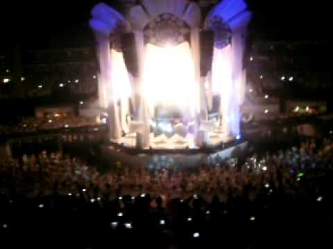 Sensation White 2010 Prague