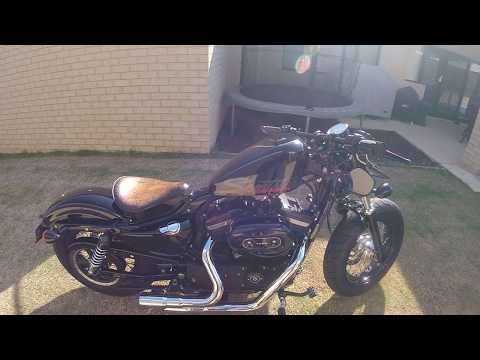 Harley 48 Vance & Hines Mini Grenades Walk-around