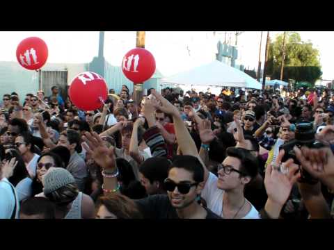 PAUL DEVRO - PON DE FLOOREVEREVER @ MAD DECEN BLOCK PARTY LA - 8.14.10