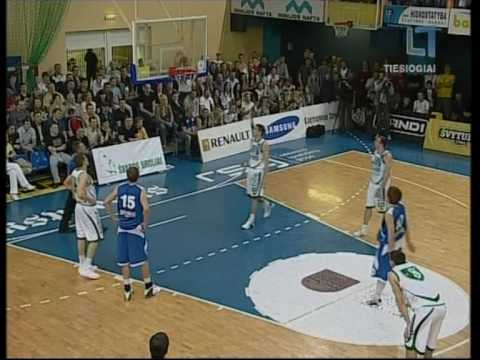 A Eitutavicius Blue 13 Neptunas vs Zalgiris Playoff 29 04 2009 1 4