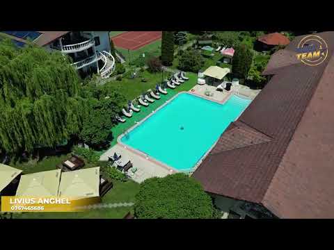 Resort turistic aristocrat, 6.200mp parc privat,teren tenis,piscina,wellness,sala evenimente..si povestea continua — Video