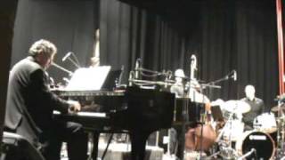 Improvisation by Carlo Negroni Trio