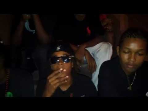 Larnak - Es Ou Lé Wèy Boy - CLIP OFFICIEL [LRK PRODUCTION]