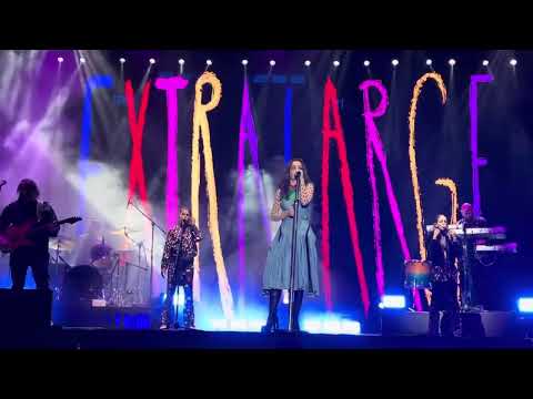 Nil Karaibrahimgil - Extra Large (Live)