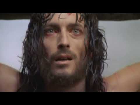 Gesù era li che soffriva con Amore - sacrificato per noi - GESÙ PANE DI VITA la voce della verità