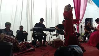 Download lagu Cinta saumur kembang (Salma) mp3