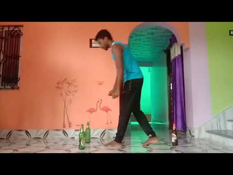 Guy Shows Impressive Balance Skills By Performing Pushups On Bottles - 1170664