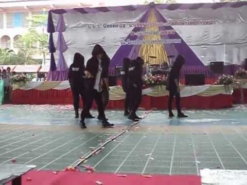 [B.B.W.Cover dance] Fiction & soom.wmv