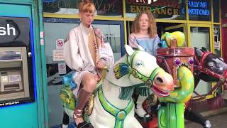 Charlie and Zenobia in AW18