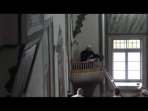 Nuk është e lejuar të vishet femra si mashkull, dhe mashkulli si femër - Hoxhë Muharem Ismaili