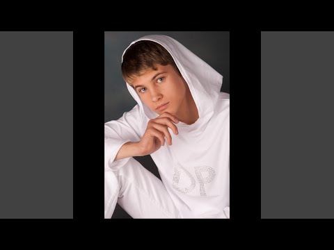 download lagu mp3 mp4 Leave Me Alone Daniel Peter, download lagu Leave Me Alone Daniel Peter gratis, unduh video klip Leave Me Alone Daniel Peter