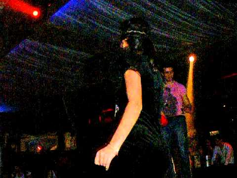 Extrem Addy feat. Deea - Gata