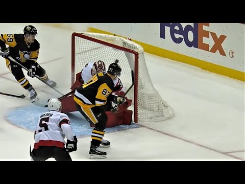 Sidney Crosby Goes Backhand Shelf On The Power Play For The 4-1 Lead