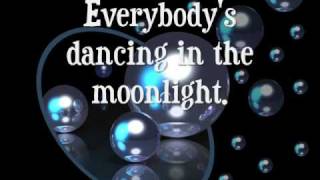 Alyson Stoner- Dancing In the Moonlight (lyrics)