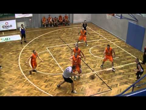 BasketLiga 13/14: Robotniczy Klub Sportowy - Biuro Podróży Odkrywca II