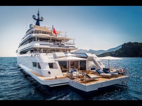 Cloud 9: The 73.9 metre CRN | 30 Seconds On Board