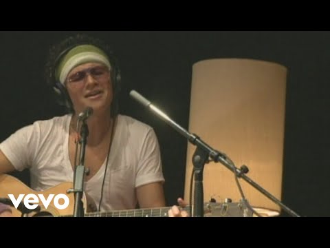 Iskander - Pudiste Ser Tu ((Versión Acústica)(Video))