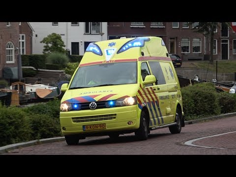 A1, Silverline Ambulance 02-117 Dokkum naar medisch incident tijdens Dokkum Beach