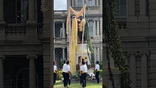 King Kamehameha Day Lei draping @ downtown Honolulu #ハワイ最新情報 #hawaii #海外生活 #ハワイの今