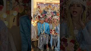 Download lagu Why Do Brides Wear Flower Necklaces? mp3