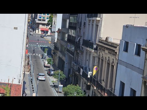 Gino VIVO calle Moreno y Avenida 9 de Julio, Buenos Aires, Argentina