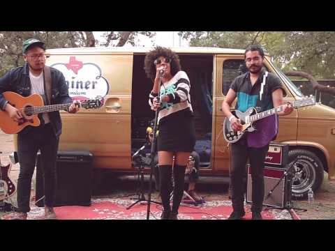 Shiner Van Sessions: The Tontons - Lonely