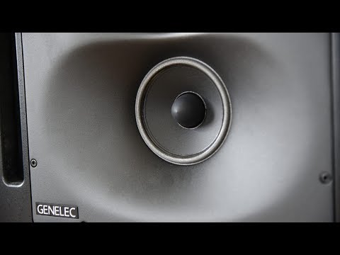 Genelec 1238A + 7380A – LowBeats Soundcheck (binaural)