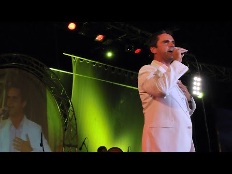 Cvijet čežnje - Đani Stipaničev (Poljud 2008)