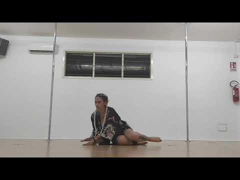 Michela Di evangelista  semifinale campionato csen 2021 pole dance