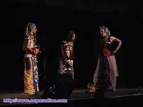 Anime North 2004 - #032 Trainer Rikku Paine Yuna Final Fanta